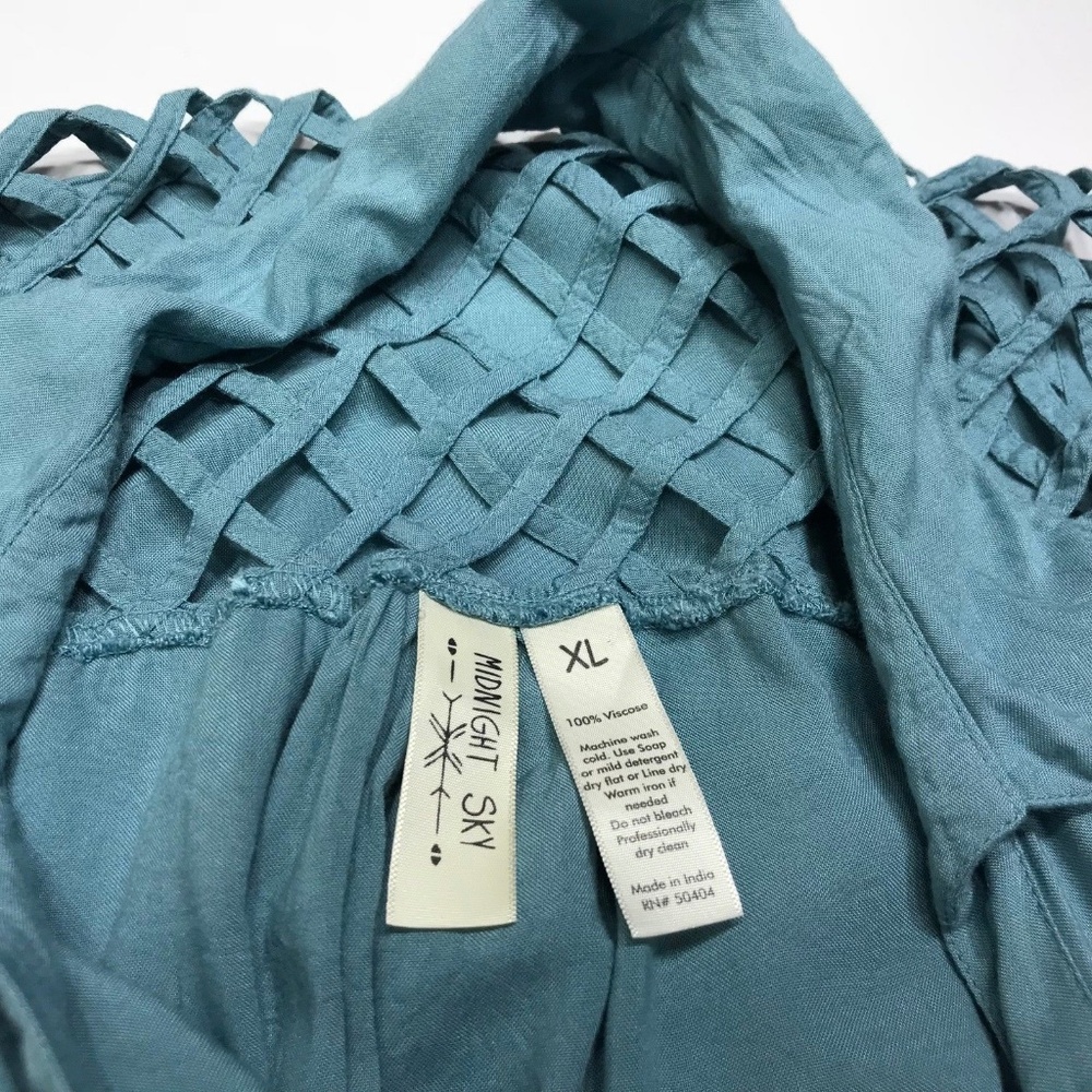 Midnight Sky Light Blue Sleeveless Lattice Dress - Picture 4 of 6